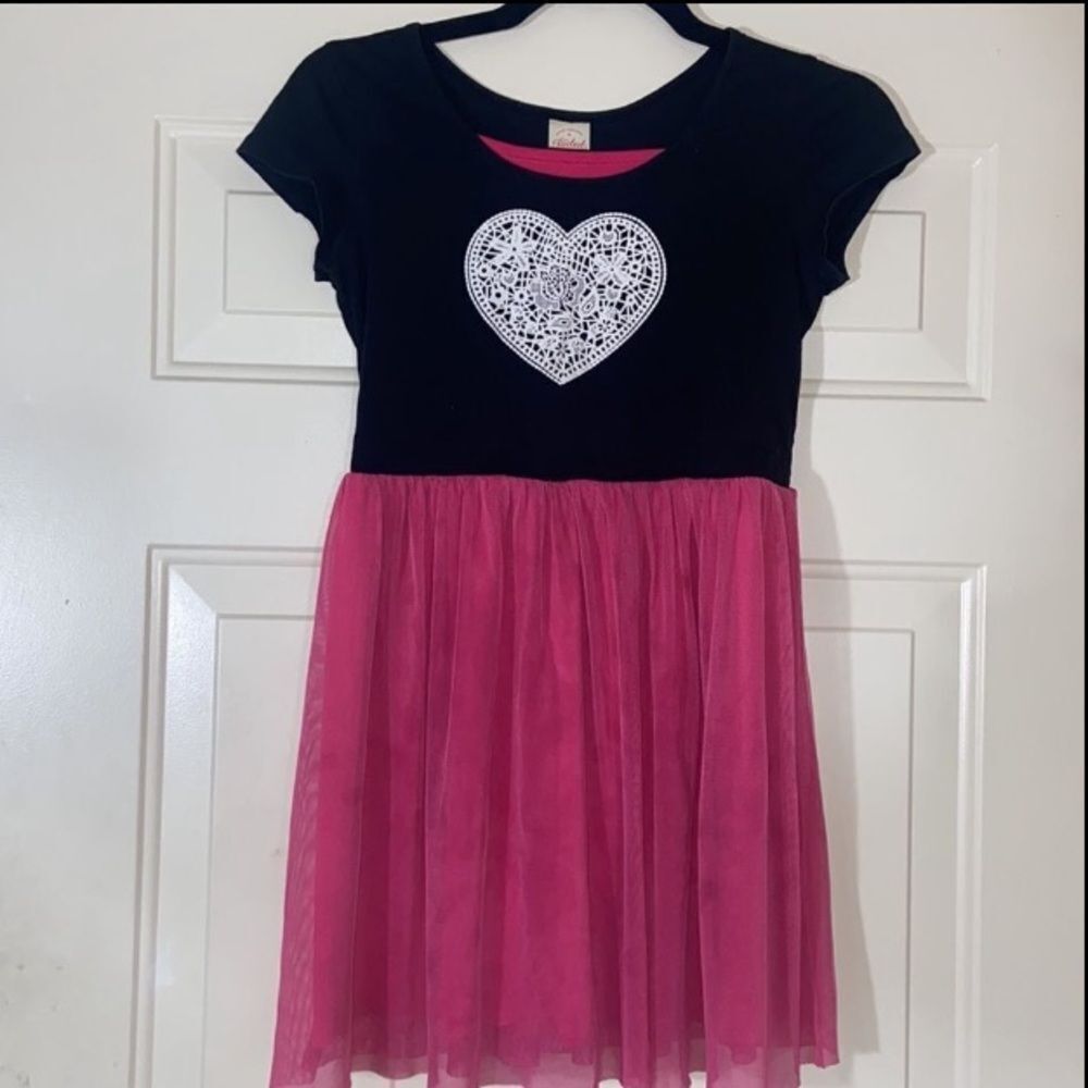 10/$50 Faded Glory Pink and Black Heart Kids Dress Size L(10-12)